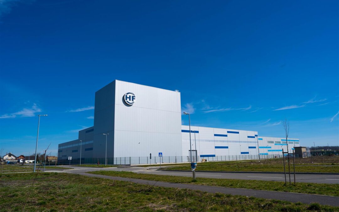 Poslovna hala tvrtke HF Belišće u Valpovu