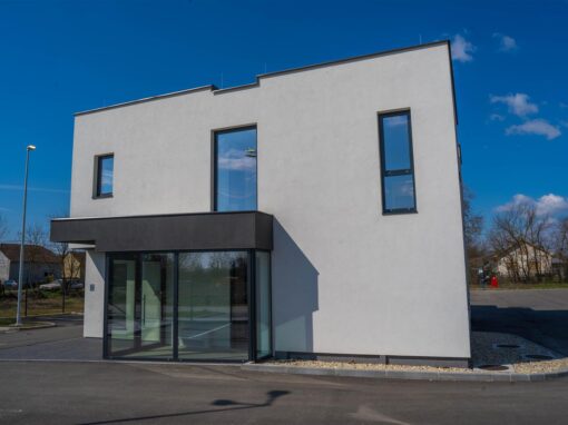 Nadcestarija u Valpovu