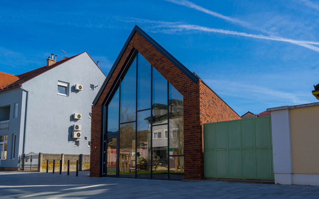 Memorijalni centar Matije Petra Katančića u Valpovu